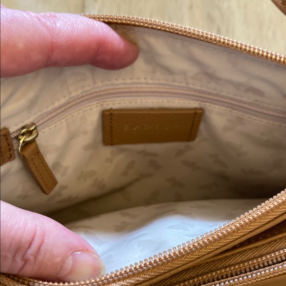 RADLEY LONDON Foresters Drive Small Caramel Crossbody Bag with Flap Closure - Picture 8 of 12